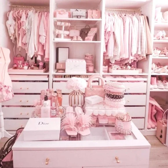 🎀 Bessitos Live Show Unlisted Item 🎀 - Picture 1 of 1